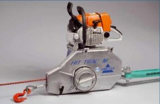 Przeciągarka spalinowa HIT-TRAC 16 B, do 1600 kg